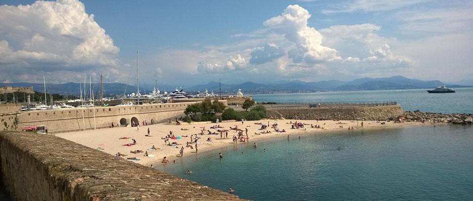 2 Bedroom Modern Apartment In Antibes With Sea View Kültér fotó